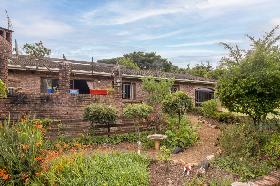4 Bedroom Property for Sale in Bathurst Eastern Cape
